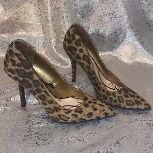 NWOT Sam and Libby leopard pointed toe pumps